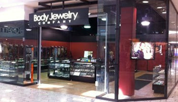 Body Jewelry Company store front. 